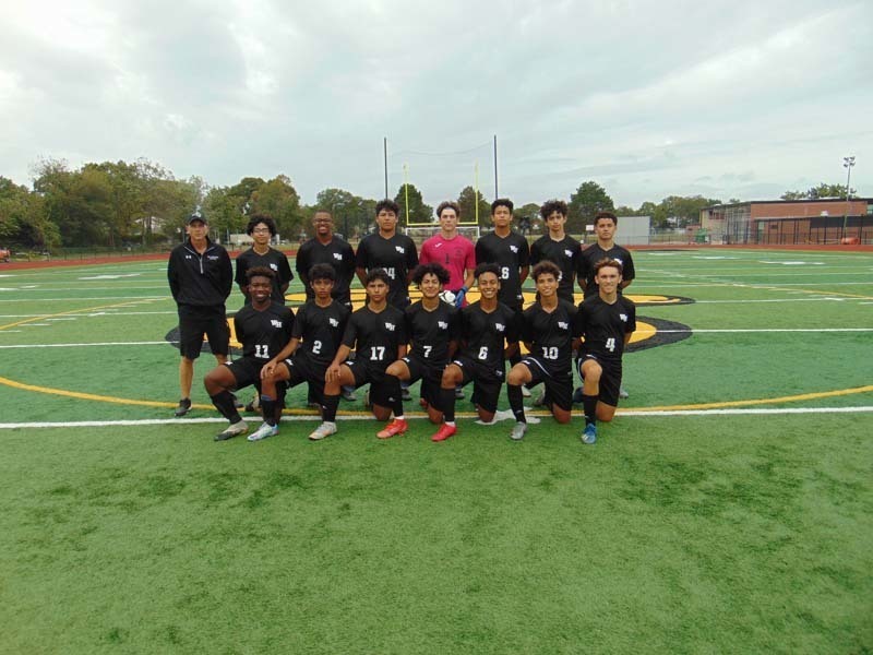 Boys Varsity Soccer Group Photo